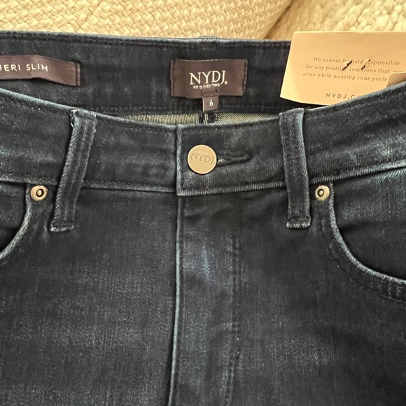 NYDJ Jeans Sheri Slim Size 6 NWT - Picture 5 of 9